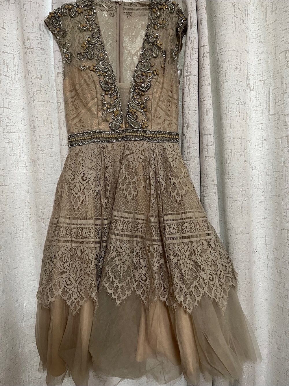 Mac Duggal Girls' Beaded Lace Tulle Dress - Taupe